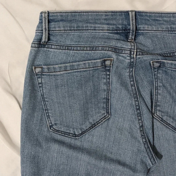 Ann Taylor LOFT Curvy Cuffed Crop Jeans, Color Blue, Size 25 - Picture 7 of 12